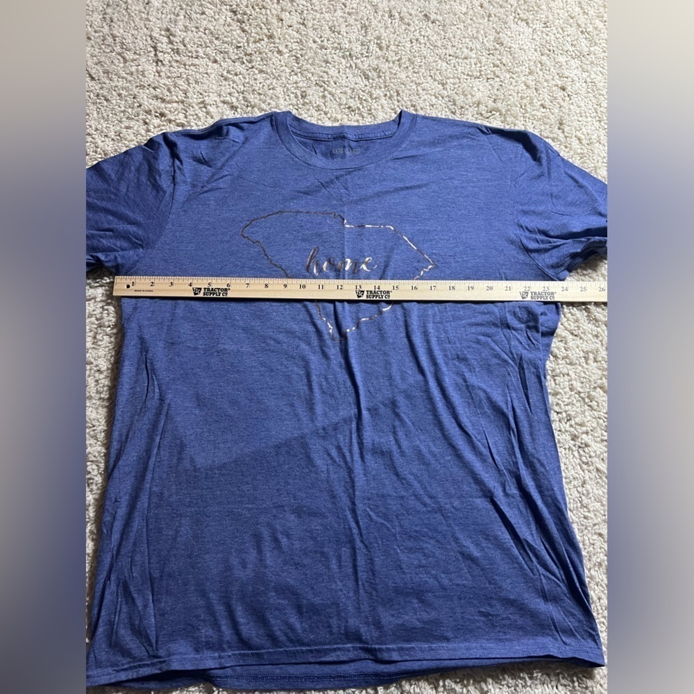 Women’s Size XL Pressbox South Carolina Tee - Picture 6 of 6